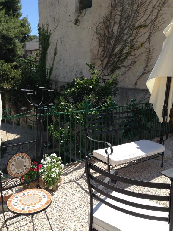 Corte Lo Jucco Taranto Exterior photo